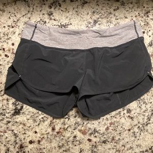 Lululemon Speed Up Shorts Dark Gray Small Stripe Waistband Size 6